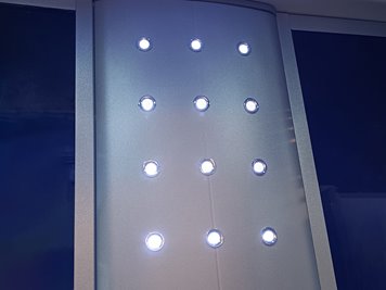 Prostokątna kabina z hydromasażem 150x83 cm MO-02005