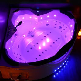 Wanna z hydromasażem narożna 155x155 cm Eos 932 Hydrosan