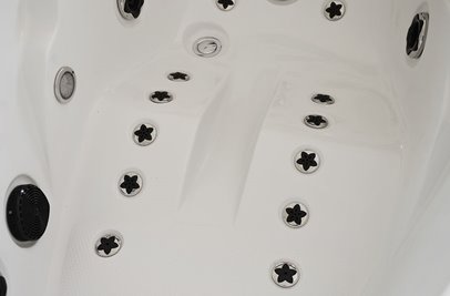 Wanna z hydromasażem narożna prawa 135x135 cm MUS-1085