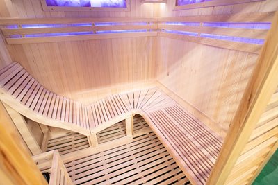 Sauna sucha fińska piec 6 KW Harvia BC60 + kamień solny 180X160X200CM MO-EA4-L Mazur