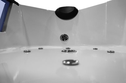 Wanna z hydromasażem narożna pięciokątna 150x150 cm MO-0633