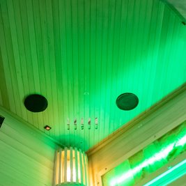 Sauna fińska 2 osobowa wysokotemperaturowa 3,5KW Harvia 120x120 cm Lark2-WD