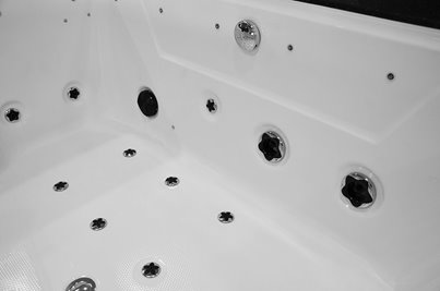Czarna prostokątna wanna z hydromasażem 180x150 cm MUS-1089C