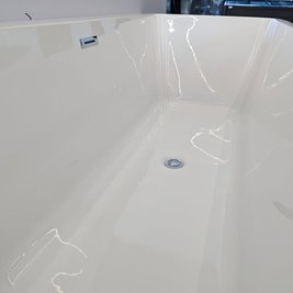 Wanna wolnostojąca przyścienna 150 cm Sofia Hydrosan
