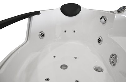 Wanna łazienkowa z hydromasażem Spa narożna 135x135 cm MO-0322