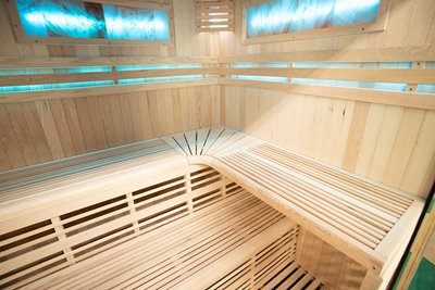 Sauna sucha fińska piec 6 KW Harvia BC60 + kamień solny 180X160X200CM MO-EA4-I Mazur