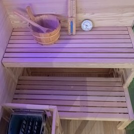 Sauna fińska 2 osobowa wysokotemperaturowa 3,5KW Harvia 120x120 cm Lark1