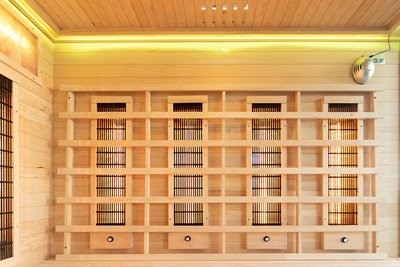 Sauna na podczerwień 4 osobowa + kamienie solne 175X140X200CM MO-EP4RSL Infrared Mazur