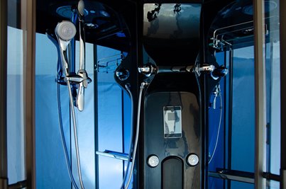 Czarna kabina prysznicowa z hydromasażem zabudowana 120x85 MO-02188BL lewa