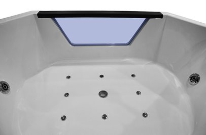 Wanna z hydromasażem narożna pięciokątna 150x150 cm MO-0633