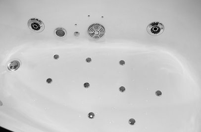 Wanna z hydromasażem narożna 169x90 cm prawa MO-0024