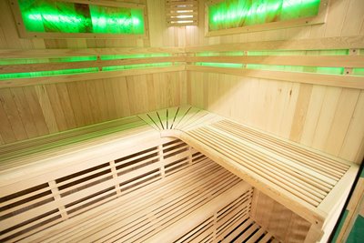 Sauna sucha fińska piec 6 KW Harvia BC60 + kamień solny 180X160X200CM MO-EA4-I Mazur