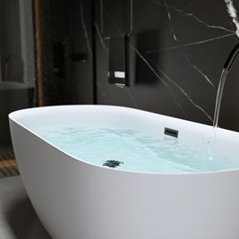 Wanna wolnostojąca 150 cm czarny korek oraz przelew Cesana Hydrosan