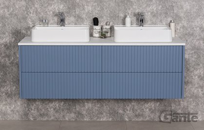 Szafka łazienkowa wisząca frezowana z umywalką 140 cm Mirage kolor niebieski mat