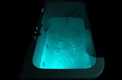 Wanna z hydromasażem przyścienna 150x80 cm MO-0061-150