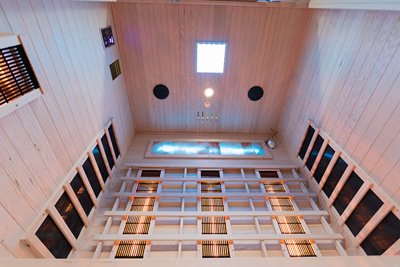 Sauna na podczerwień trzyosobowa panele sól himalajska 150X120X190CM MO-EA3R Infrared Mazur