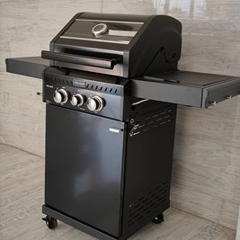 Grill gazowy ZEUS-A kolor czarny ruszt żeliwny moc 8,5 kW + pokrowiec + palnik boczny