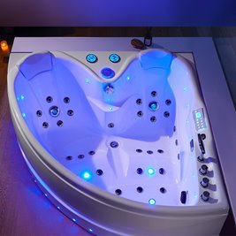 Wanna narożna z hydromasażem narożna 150x150 cm Roma 764 Hydrosan Lewa