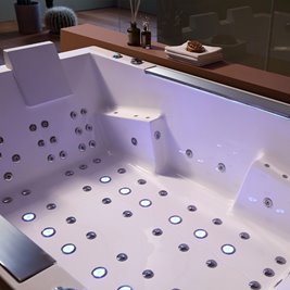 Duża wanna z hydromasażem 180x120 Kari 942 Hydrosan