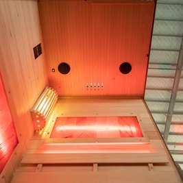 Sauna fińska 2 osobowa wysokotemperaturowa 3,5KW Harvia 120x120 cm Lark1