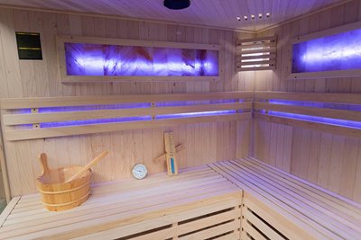 Sauna sucha fińska piec 6 KW Harvia BC60 + kamień solny 180X180X200CM MO-EA4CS Mazur