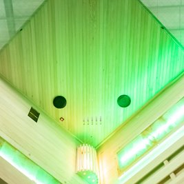 Sauna fińska pięciokątna 5 osobowa wysokotemperaturowa 6W Harvia 150x150 cm Lark4