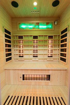 Sauna na podczerwień trzyosobowa panele sól himalajska 150X120X190CM MO-EA3R Infrared Mazur