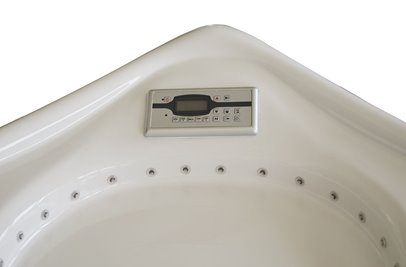 Wanna z hydromasażem narożna prawa 135x135 cm MUS-1085